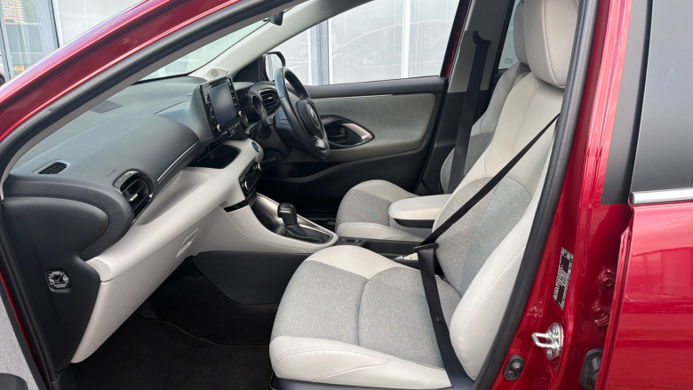 Toyota Yaris 1.5 Hybrid Excel 5dr CVT Hybrid Hatchback